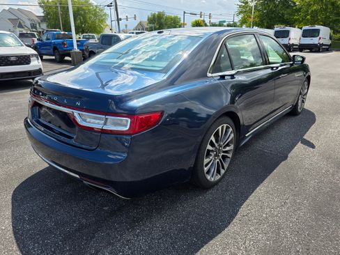 Used 2017 Lincoln Continental Reserve w/ Climate Package AWD/4WD image 5