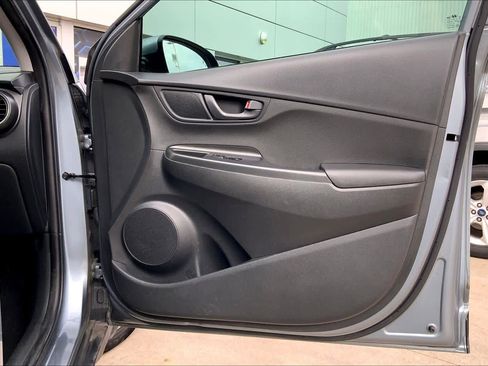 Used 2021 Hyundai Kona SEL w/ Cargo Package FWD image 21