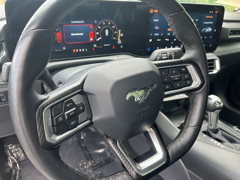 Used 2024 Ford Mustang Premium image 27