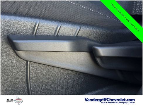 New 2026 Chevrolet Equinox LT w/ Safety and Technology Package FWD image 20