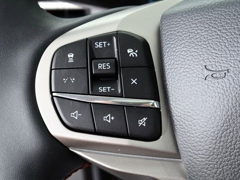 New 2025 Ford Explorer Active w/ Active Comfort Package image 33