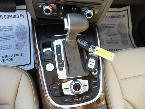 Used 2015 Audi Q5 2.0T Premium Plus w/ Technology Package AWD/4WD image 14