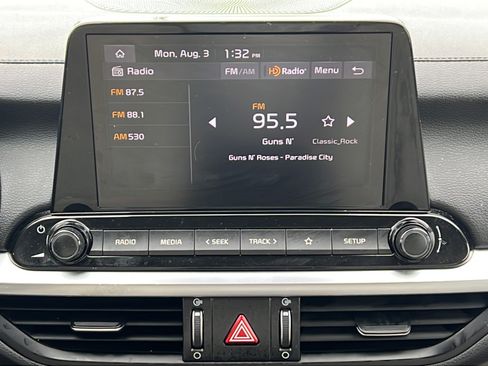 Used 2023 Kia Forte LXS FWD image 13
