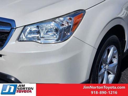 Used 2016 Subaru Forester 2.5i Premium w/ All-Weather Package image 11