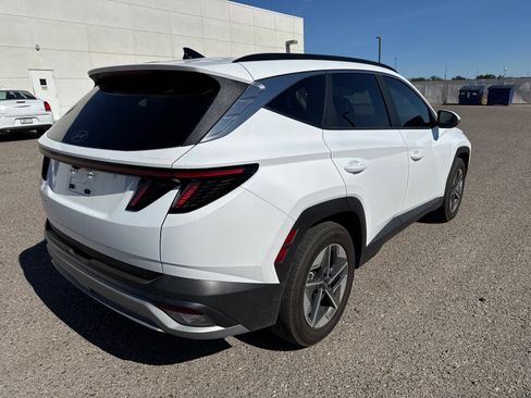 Used 2025 Hyundai Tucson SEL FWD image 5