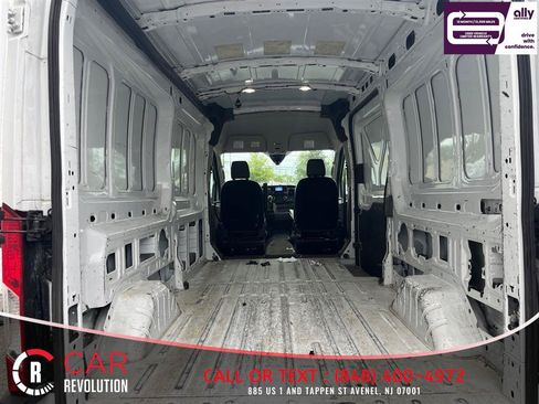 Used 2024 Ford Transit 250 148 Medium Roof Extended AWD image 7