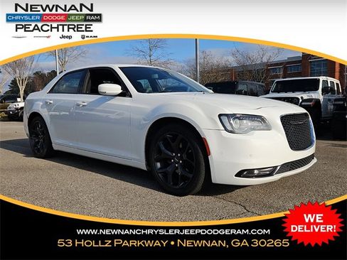 Used 2021 Chrysler 300 S image 1