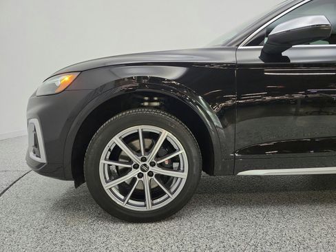 Used 2023 Audi SQ5 Premium Plus w/ Premium Plus Package image 22