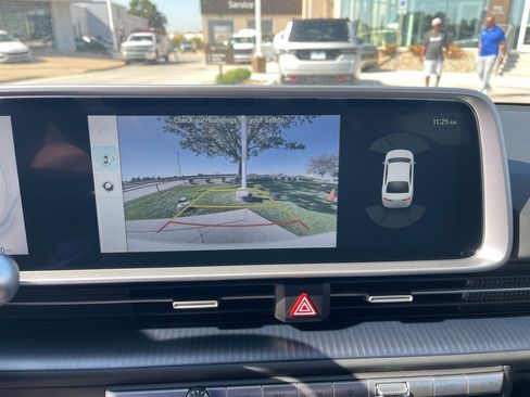 New 2025 Hyundai Ioniq 6 SE image 28