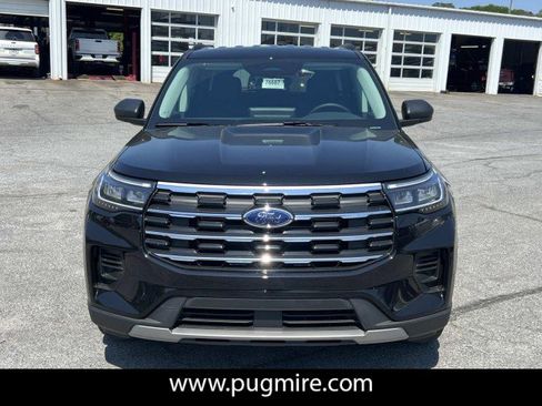 New 2026 Ford Explorer Active image 2