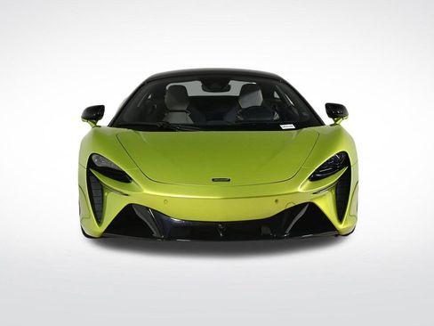 Used 2023 McLaren Artura image 8