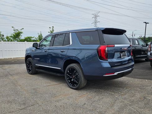 New 2026 GMC Yukon Elevation w/ Elevation Premium Package AWD/4WD image 3