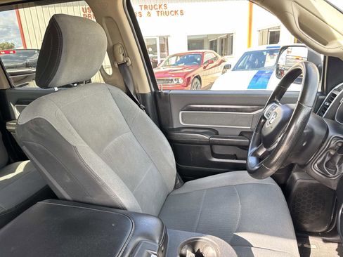 Used 2020 RAM 2500 Big Horn image 10