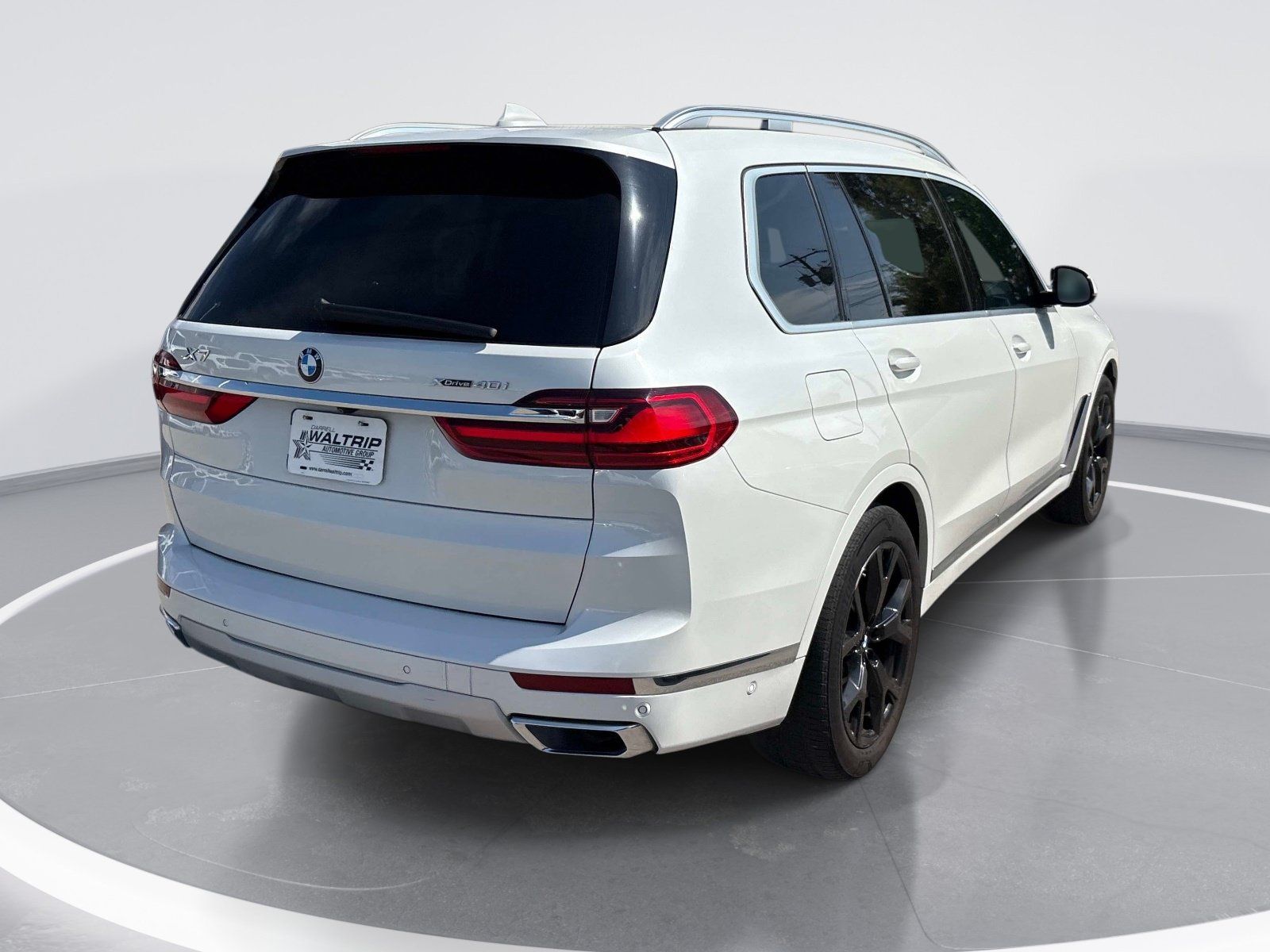 Used 2022 BMW X7 xDrive40i w/ Premium Package AWD/4WD image 8