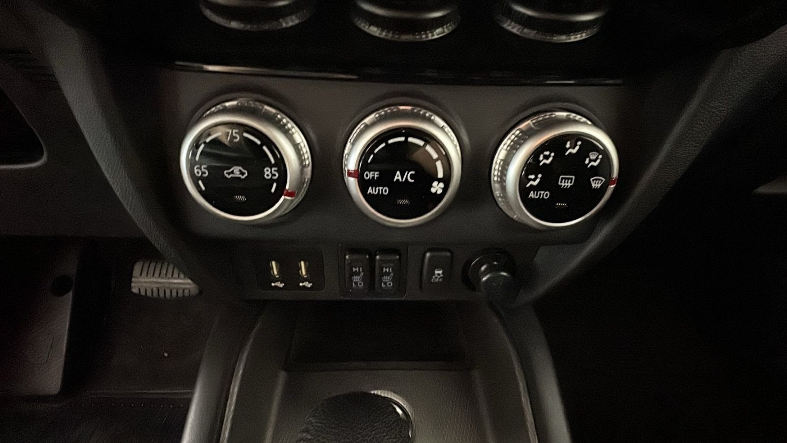 Used 2024 Mitsubishi Outlander Sport SE AWD/4WD image 24