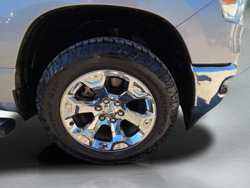 Used 2019 RAM 1500 Big Horn image 31