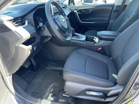 Used 2024 Toyota RAV4 LE image 9
