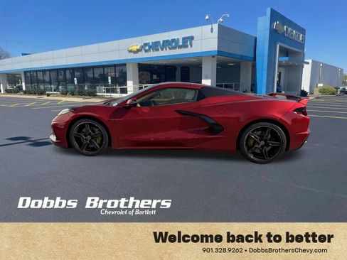 Used 2021 Chevrolet Corvette Stingray Premium Conv w/ Z51 Performance Package RWD image 4