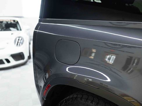 Used 2023 Land Rover Defender 90 SE AWD/4WD image 18