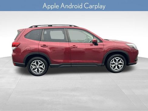 Used 2022 Subaru Forester Premium image 10