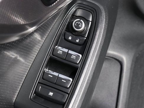 Used 2023 Subaru Crosstrek 2.5i Limited image 13