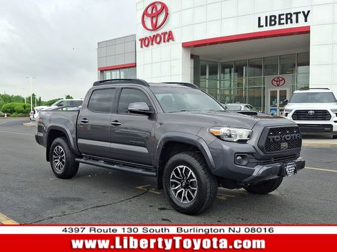 Used 2021 Toyota Tacoma TRD Sport AWD/4WD image 1