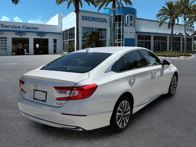 Used 2020 Honda Accord Touring image 8