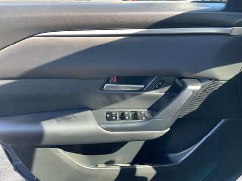 Used 2025 MAZDA CX-50 AWD 2.5 S w/ Select Package image 18