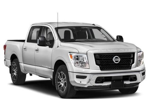 Used 2020 Nissan Titan SV w/ SV Convenience Package AWD/4WD image 6