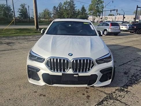 Used 2022 BMW X6 xDrive40i AWD/4WD image 3