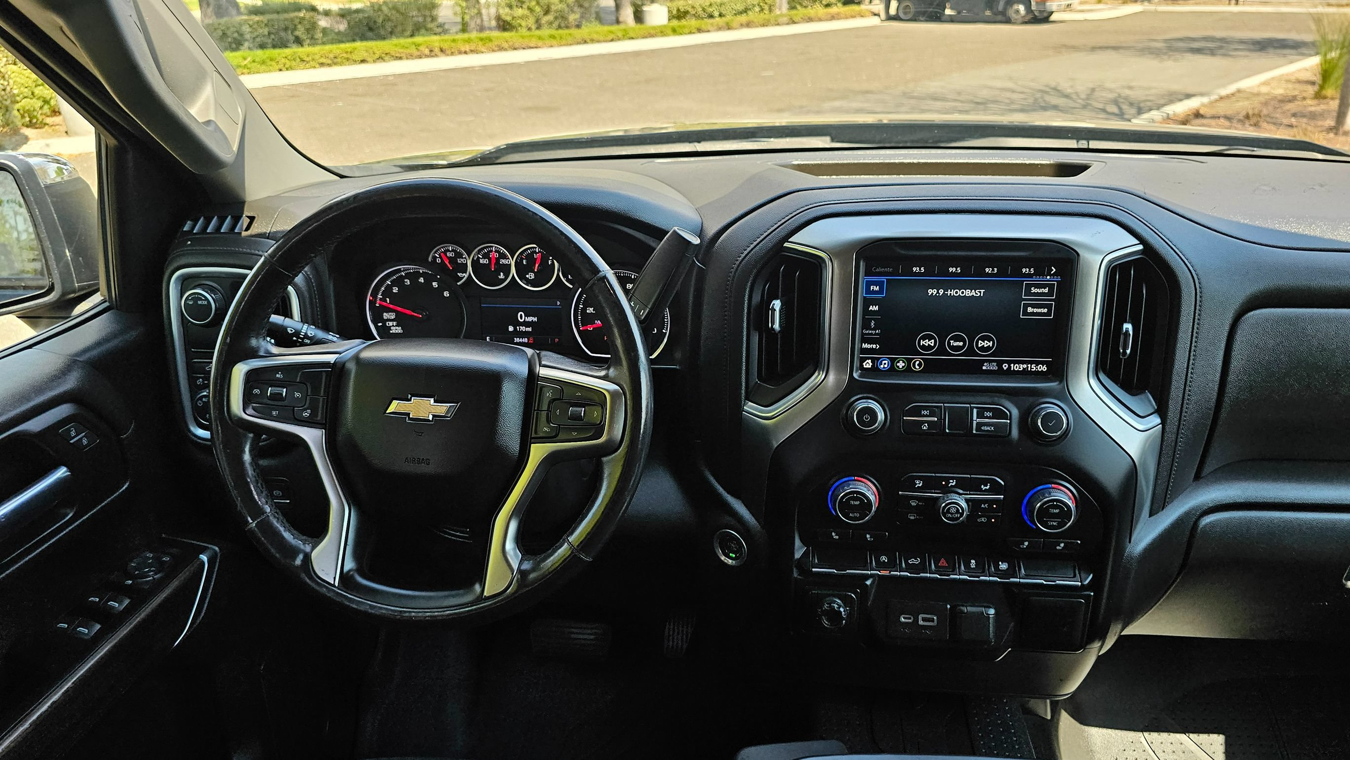 Used 2022 Chevrolet Silverado 1500 LT w/ LPO, Liner Protection Package RWD image 21