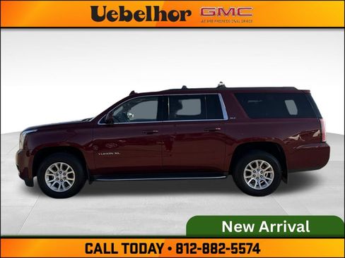 Used 2018 GMC Yukon XL SLT w/ Open Road Package AWD/4WD image 19