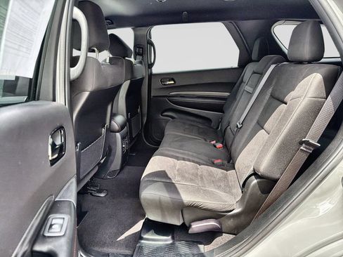 Used 2025 Dodge Durango GT AWD/4WD image 31