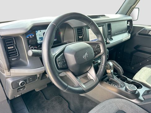 Certified 2022 Ford Bronco Big Bend AWD/4WD image 9