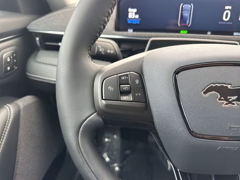 Used 2023 Ford Mustang Mach-E Premium image 16