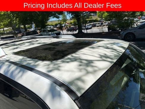 Used 2016 Toyota 4Runner Limited AWD/4WD image 11