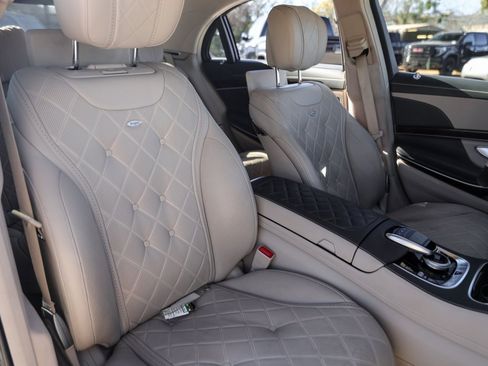Used 2018 Mercedes-Benz S 560 4MATIC Sedan image 35