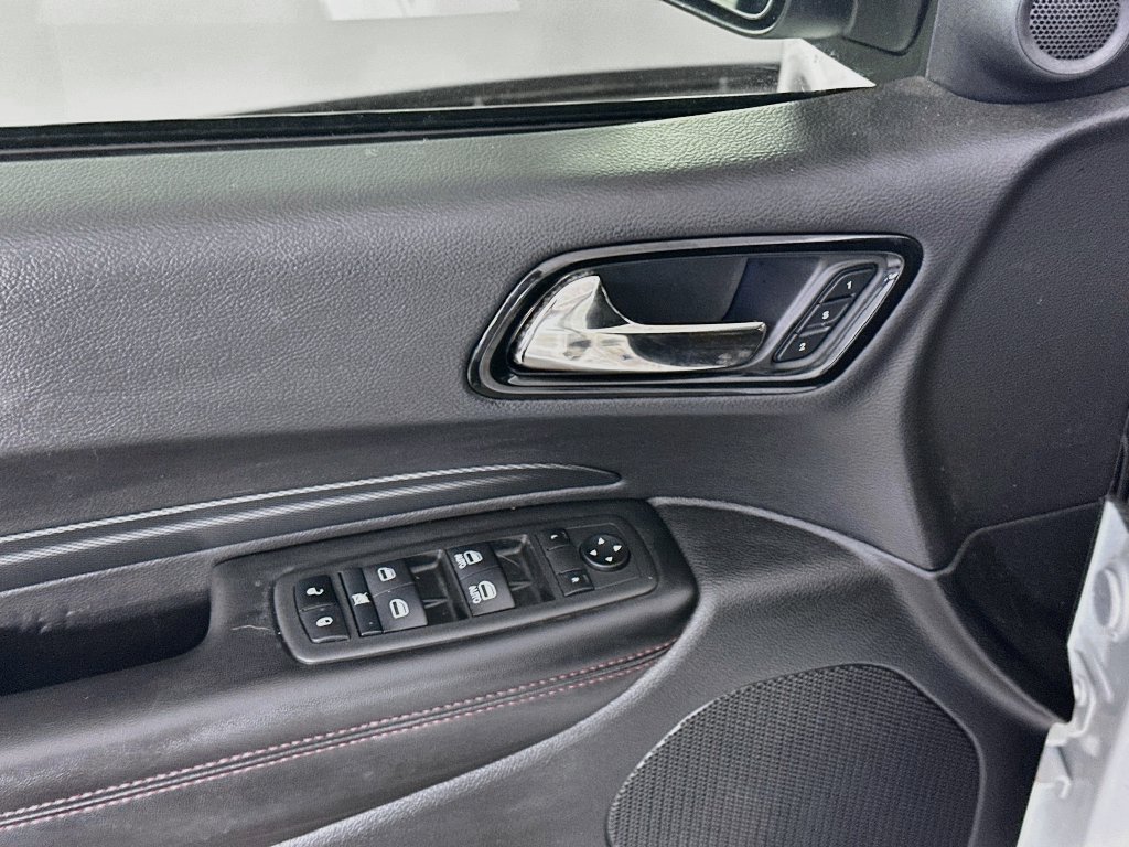 Used 2022 Dodge Durango R/T w/ Blacktop Package AWD/4WD image 24