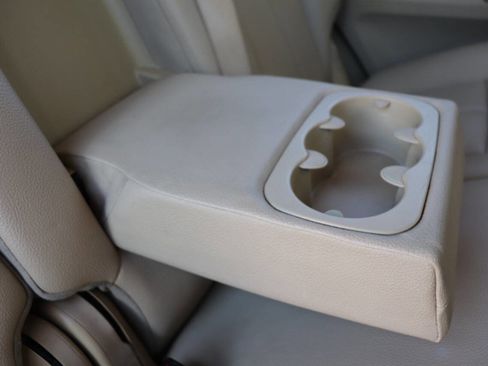 Used 2012 Mercedes-Benz GL 450 4MATIC image 42