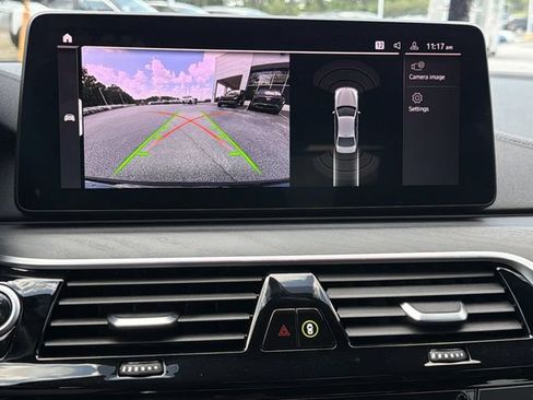 Used 2022 BMW 540i xDrive w/ M Sport Package AWD/4WD image 16