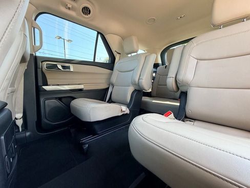 Certified 2023 Ford Explorer XLT w/ Equipment Group 202A RWD image 18