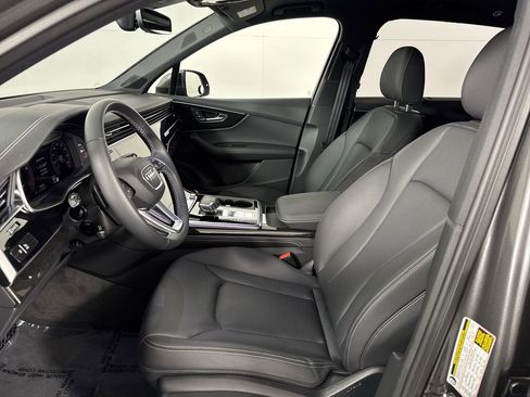 Used 2025 Audi Q7 3.0T Premium Plus w/ Premium Plus Package image 19