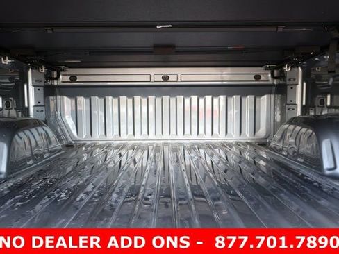 New 2026 GMC Sierra 1500 SLE RWD image 18