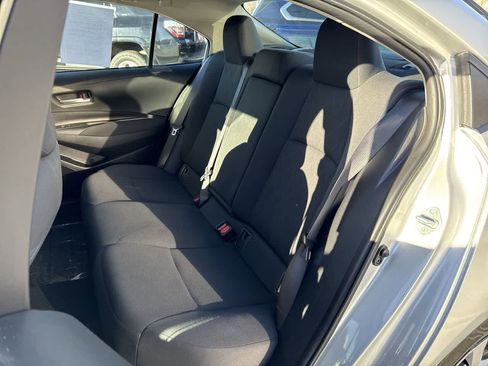 Used 2020 Toyota Corolla LE image 12