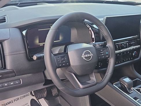New 2026 Nissan Pathfinder Platinum AWD/4WD image 14