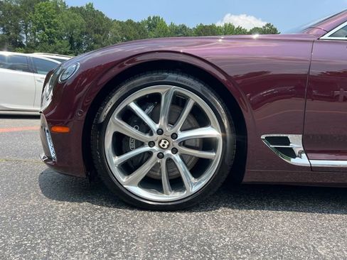 Used 2020 Bentley Continental GT image 37