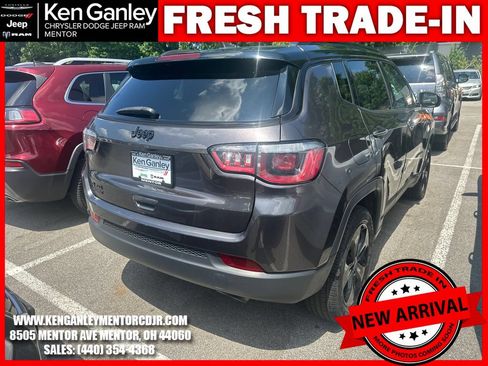 Used 2020 Jeep Compass Latitude AWD/4WD image 10