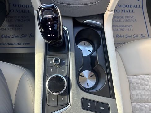 Used 2025 Cadillac XT5 Premium Luxury image 14