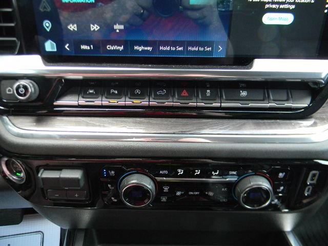 Used 2023 Chevrolet Silverado 1500 LTZ AWD/4WD image 15