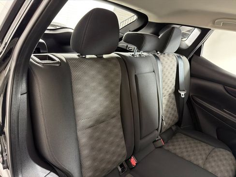 Used 2019 Nissan Rogue Sport SV image 21